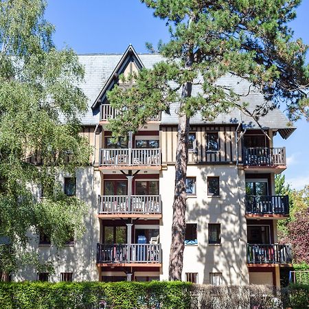 Residence Pierre & Vacances Les Embruns Deauville Esterno foto