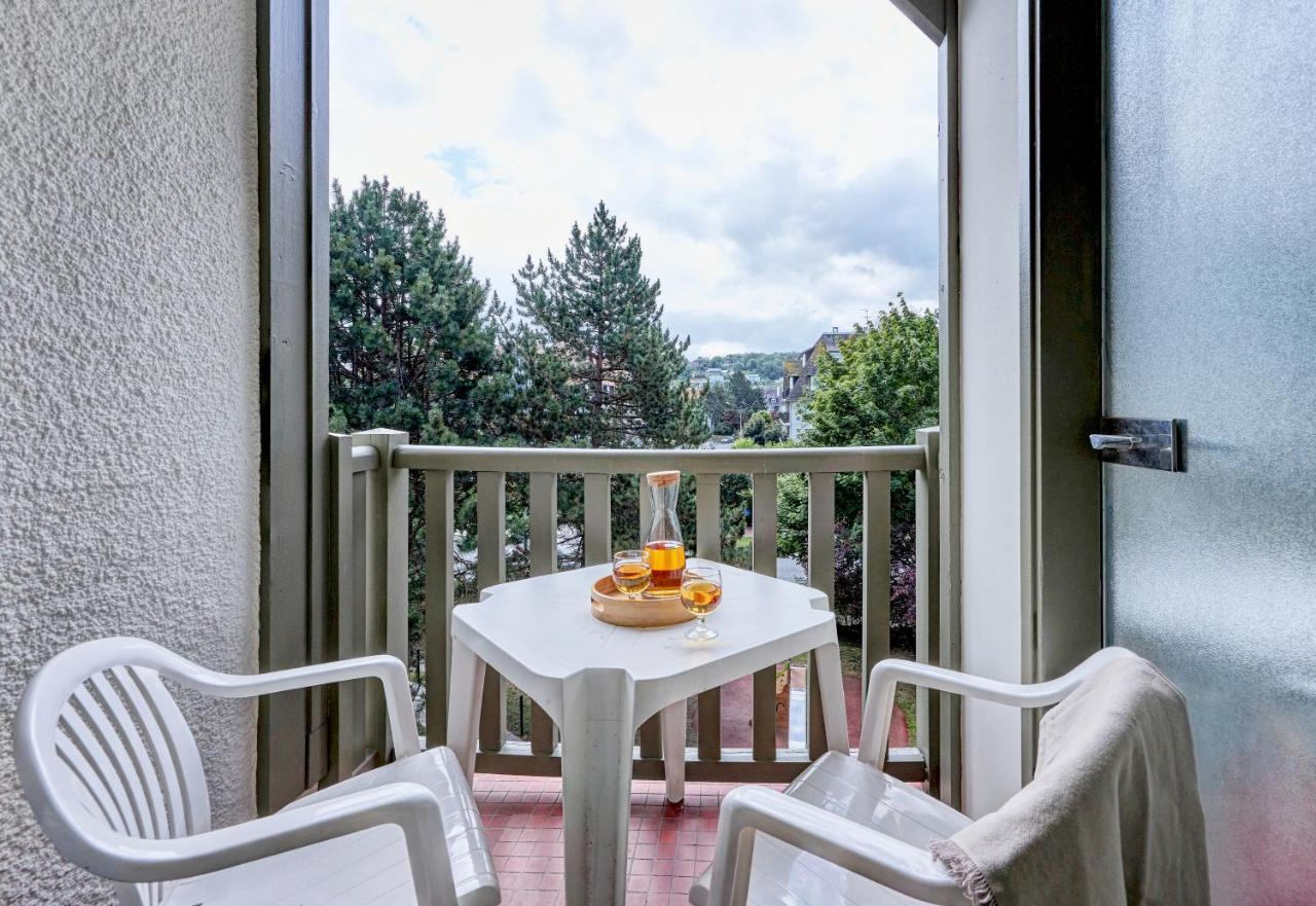 Residence Pierre & Vacances Les Embruns Deauville Esterno foto