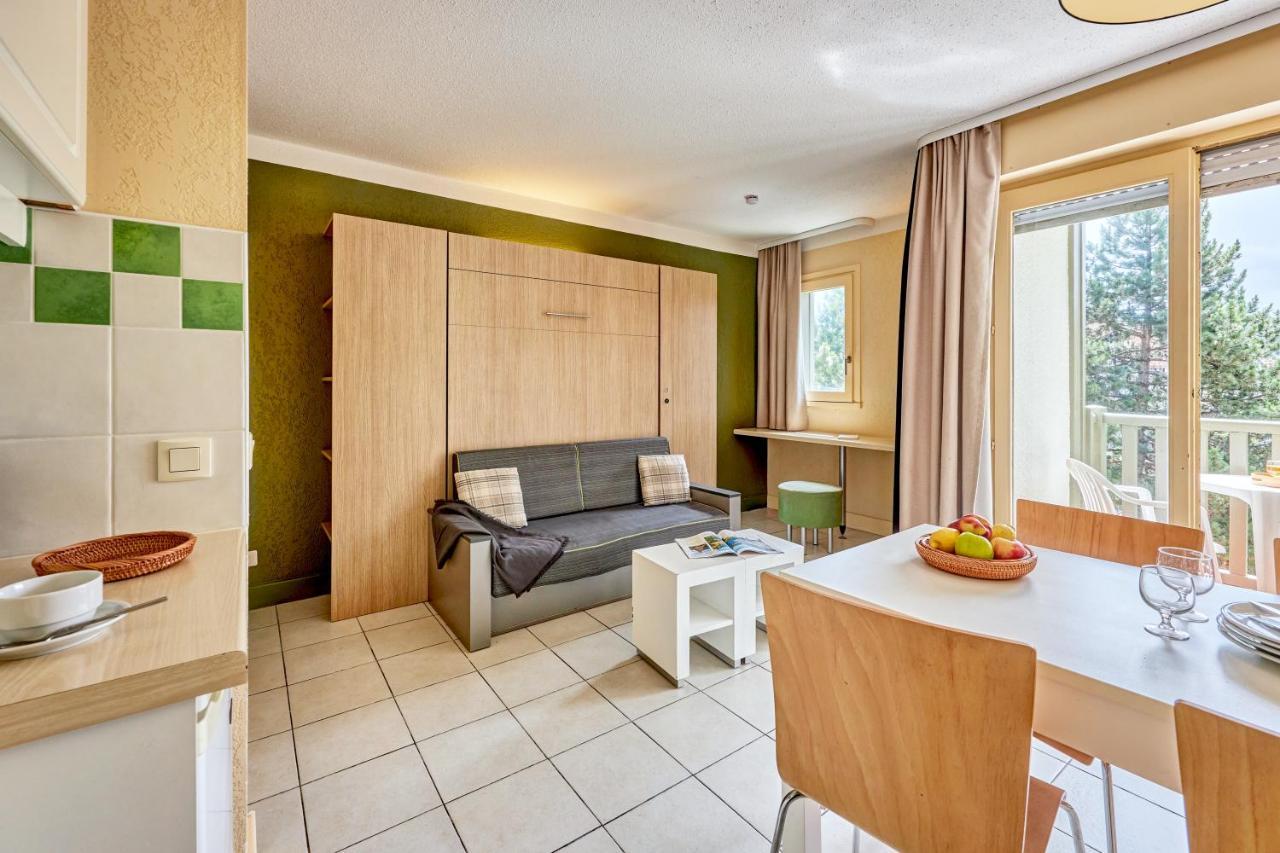 Residence Pierre & Vacances Les Embruns Deauville Esterno foto